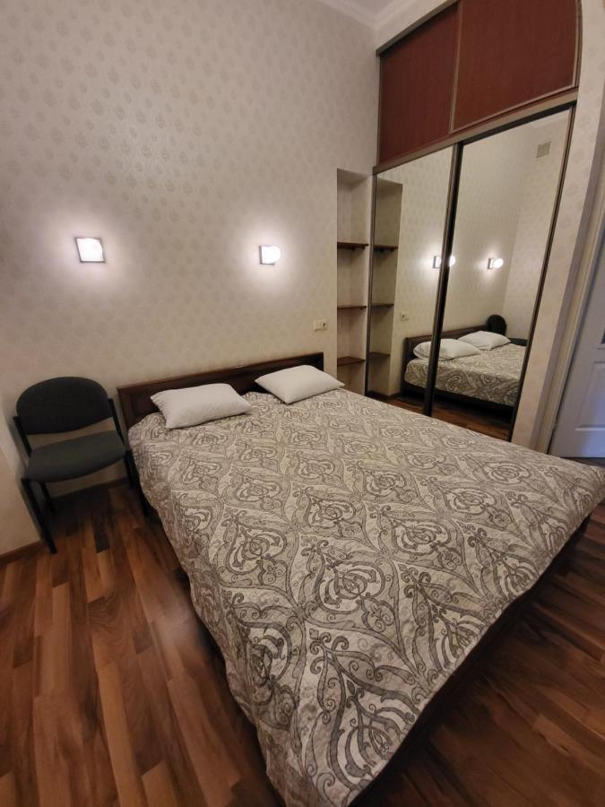 Lacplesa Central Apartments Riga Bagian luar foto